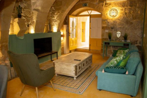 Unique Village Hideaway